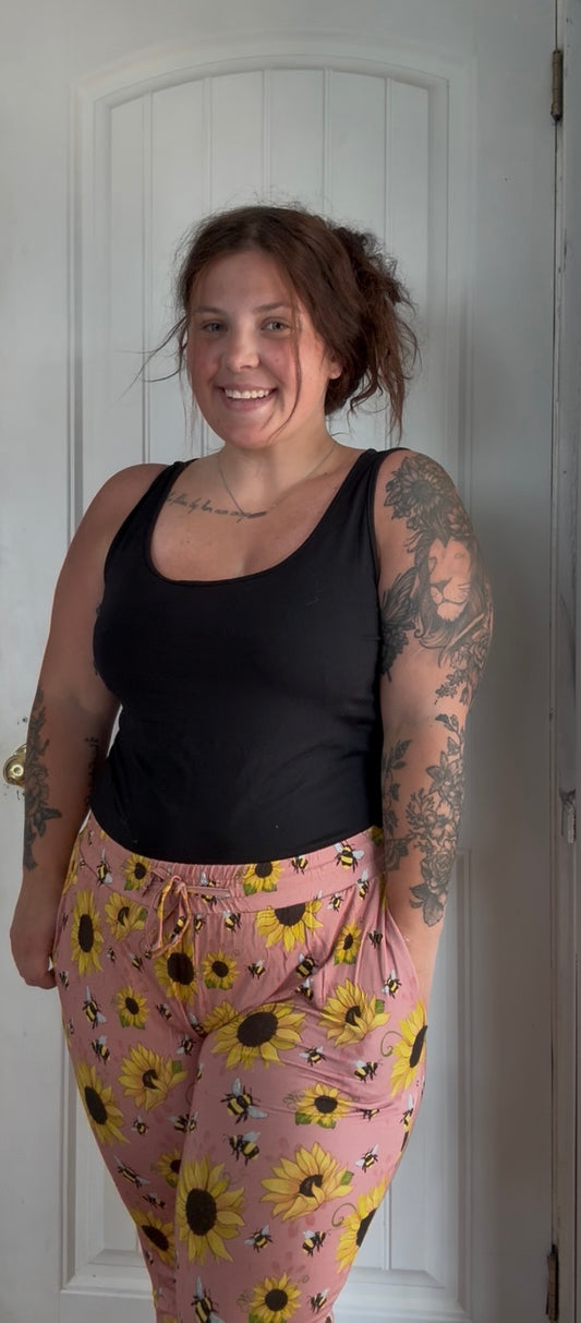 Elli's Bees Adult Joggers